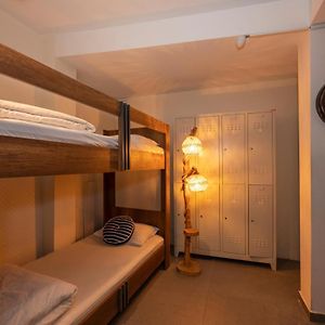 Gemenschappelijk Kamer Alleen voor Mannen